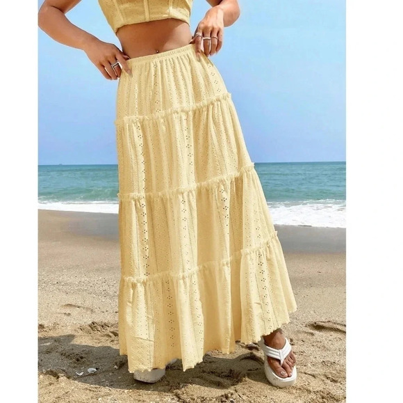 Ladies' Holiday Solid Color Hollow Out Embroidered Skirt - Picture 1 of 7